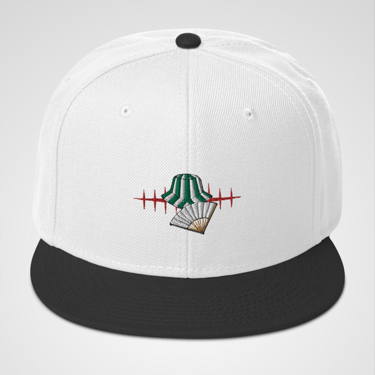 White and black snapback with embroidered logo of Urahara's hat and fan with reference to his bankai, Benihime